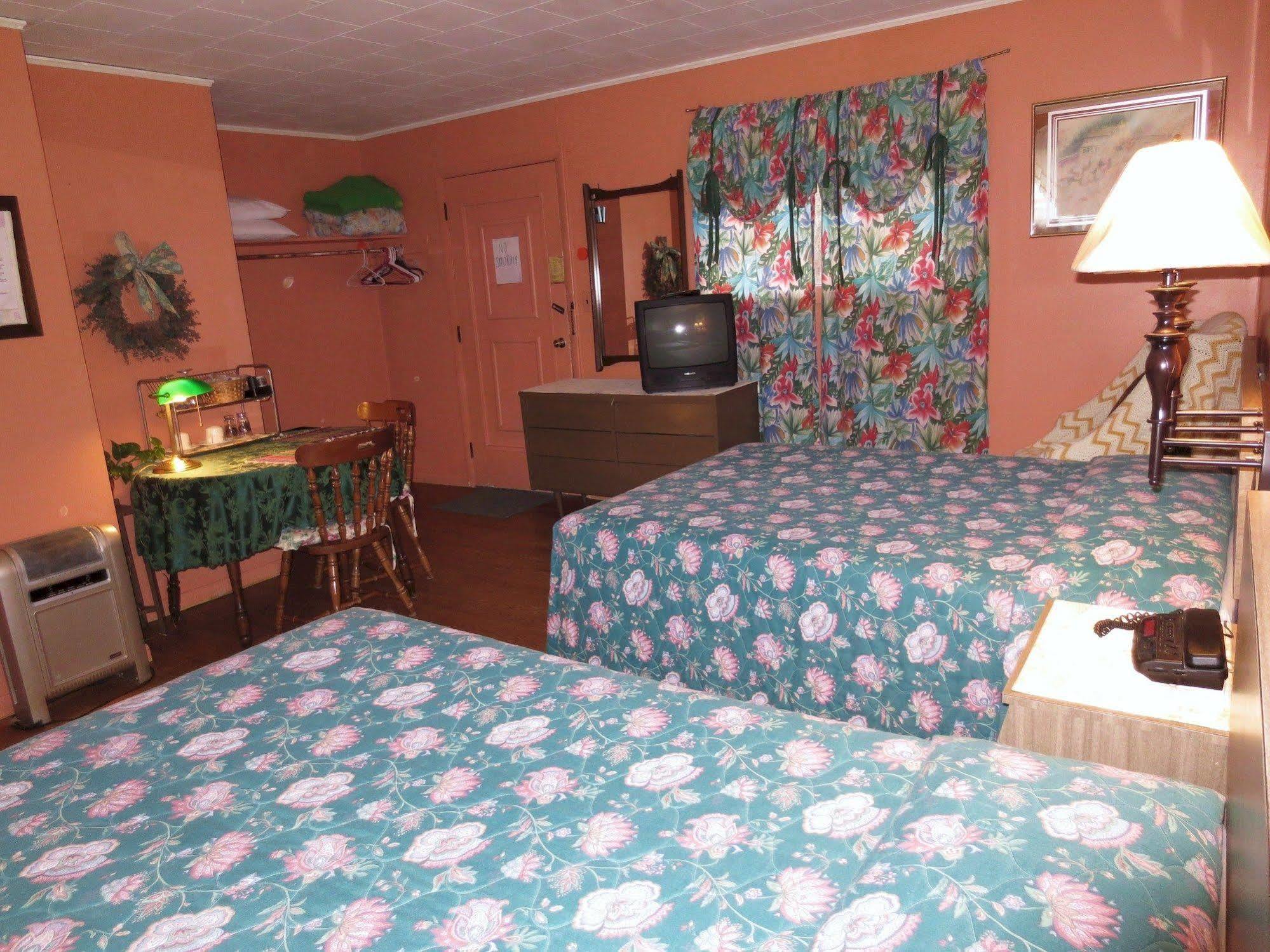Four Seasons Motel Catskill Luaran gambar